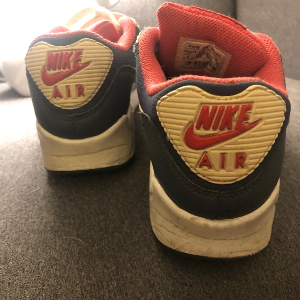 Womens Nike AirMax Size 6 - Picture 3 of 6